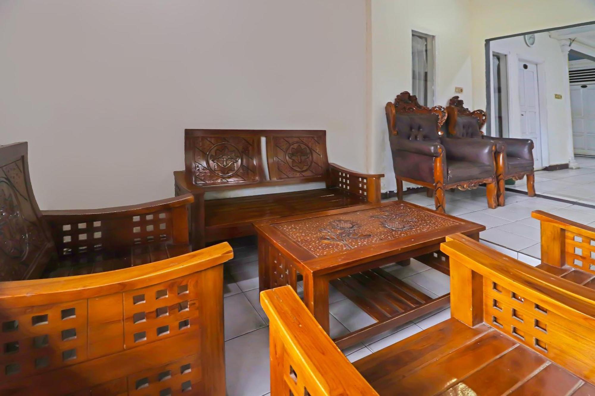 Oyo 92484 Wisma Permata Syariah Bangko Экстерьер фото